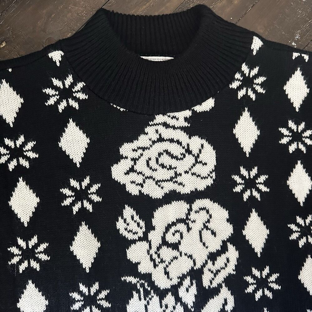 Vintage Traffic Jam Sweater Womens Small Black Rose Mock Neck Pullover 80s